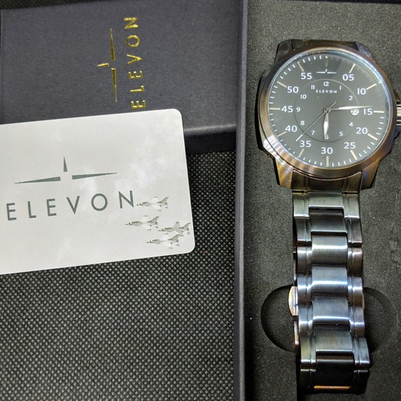 Elevon Mens Distressed Stainless Steel Watch - Picture 6 of 8